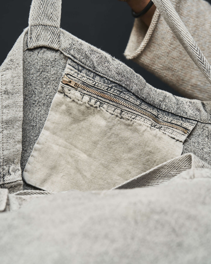 TOTUM PROJECT TOTE - Sandstone