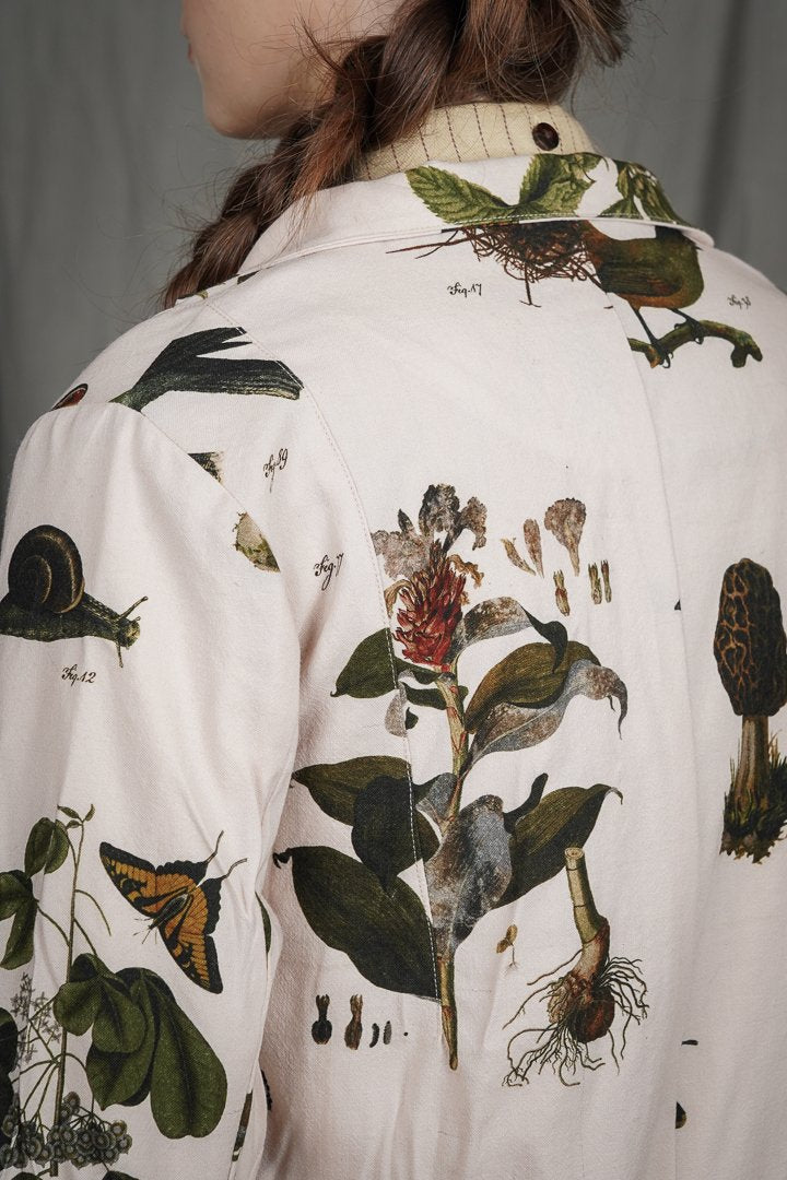 AUTOMNE VERT LEAN COAT by ALEKSANDR MANAMÏS