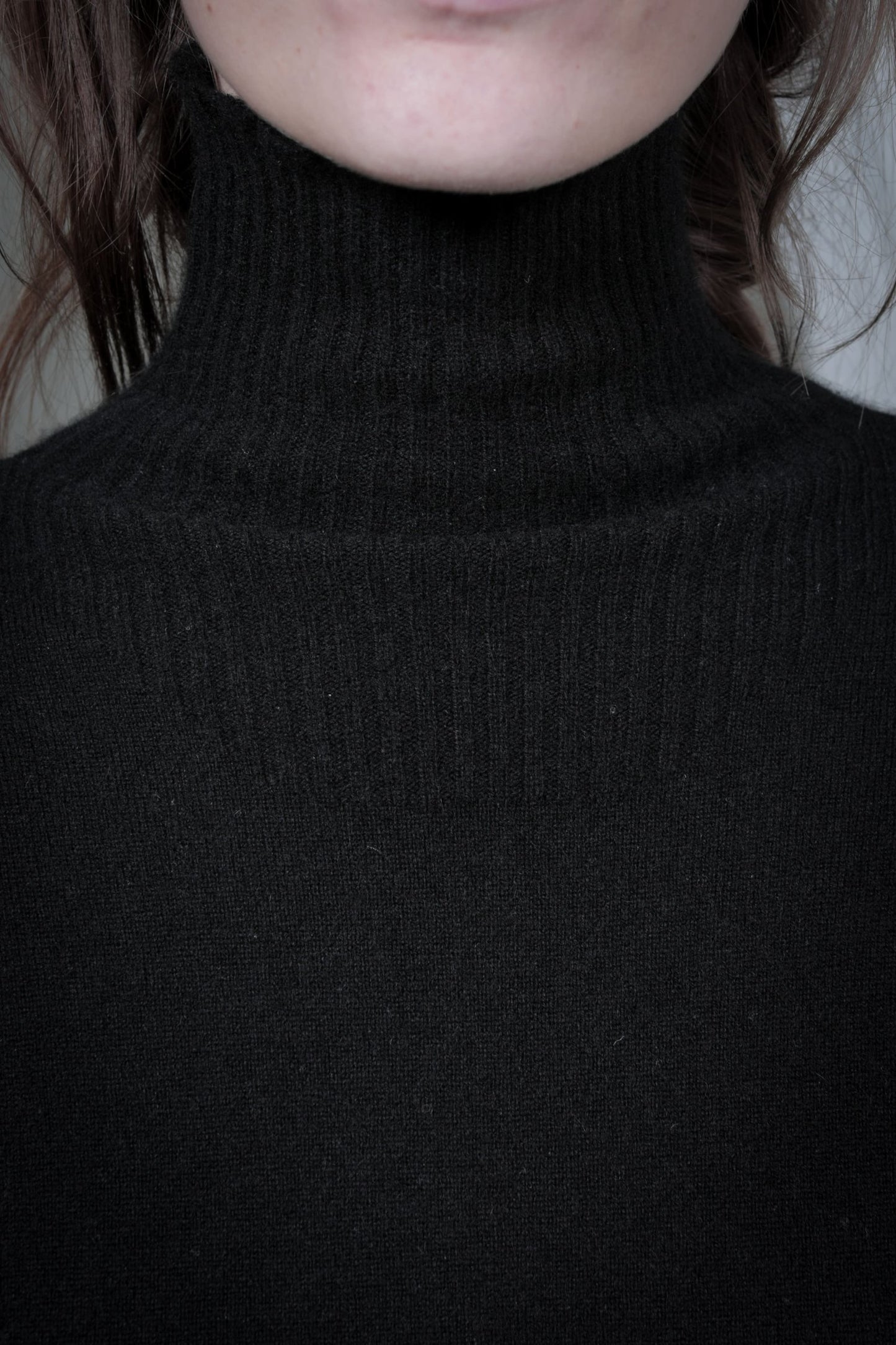 Rib Turtleneck by ALEKSANDR MANAMÏS