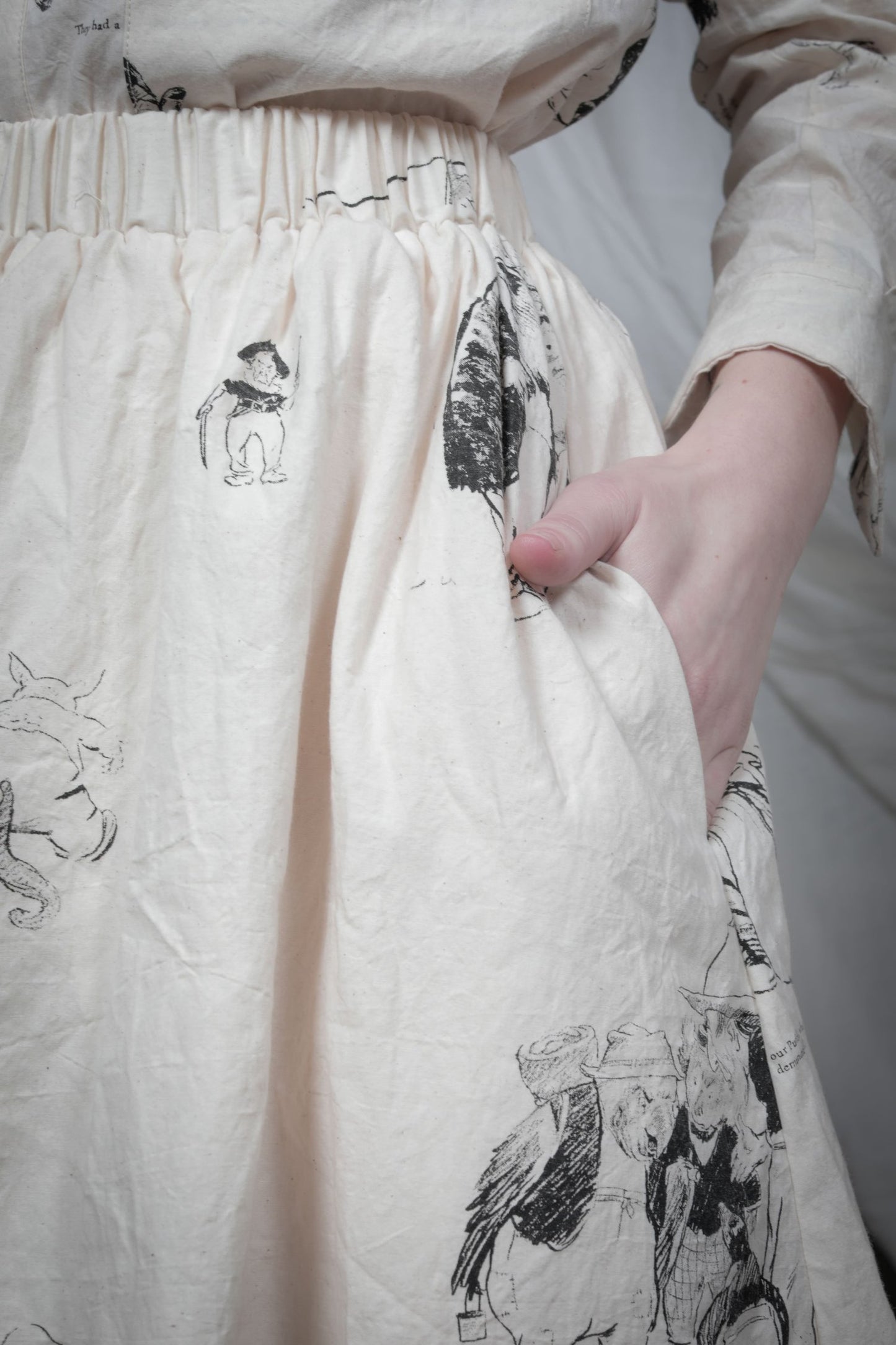 Layer Skirt by ALEKSANDR MANAMÏS