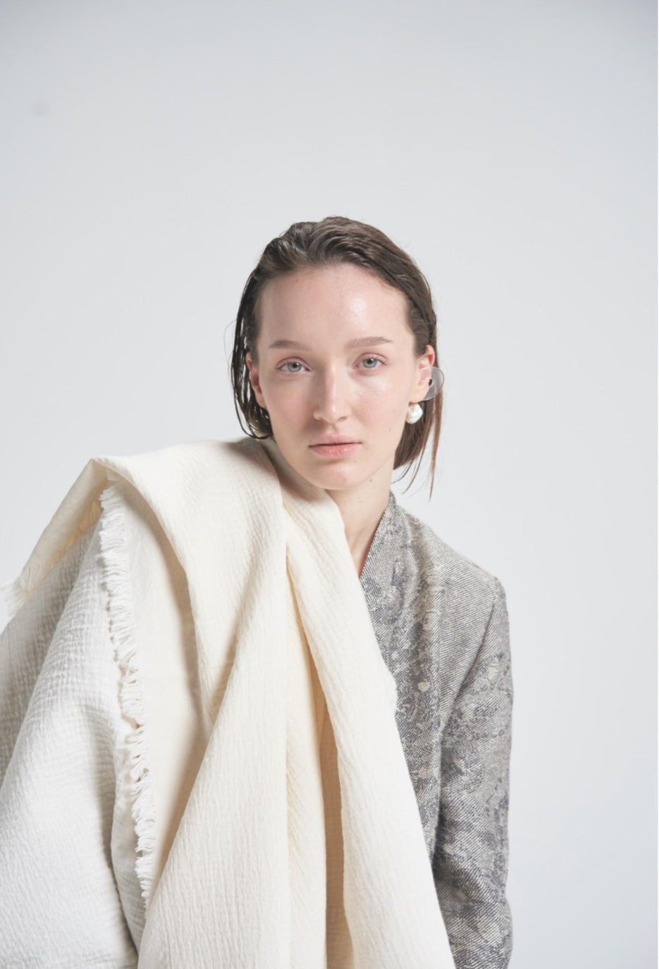 Fine Linen and Cotton Bath Towel/Throw