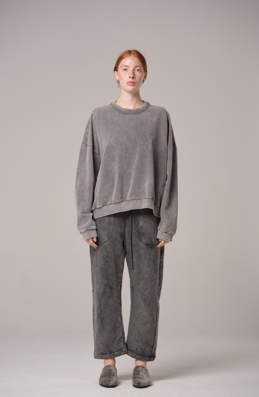 Curved Sweatpant by Totum Project