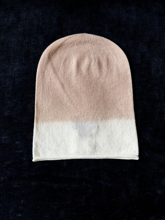 Cashmere beanie by Lalaerre