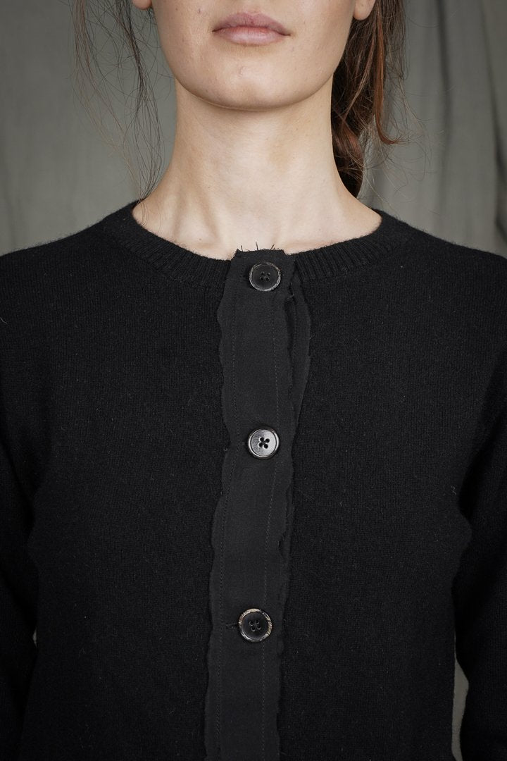 PLACKET KNIT CARDIGAN by ALEKSANDR MANAMÏS